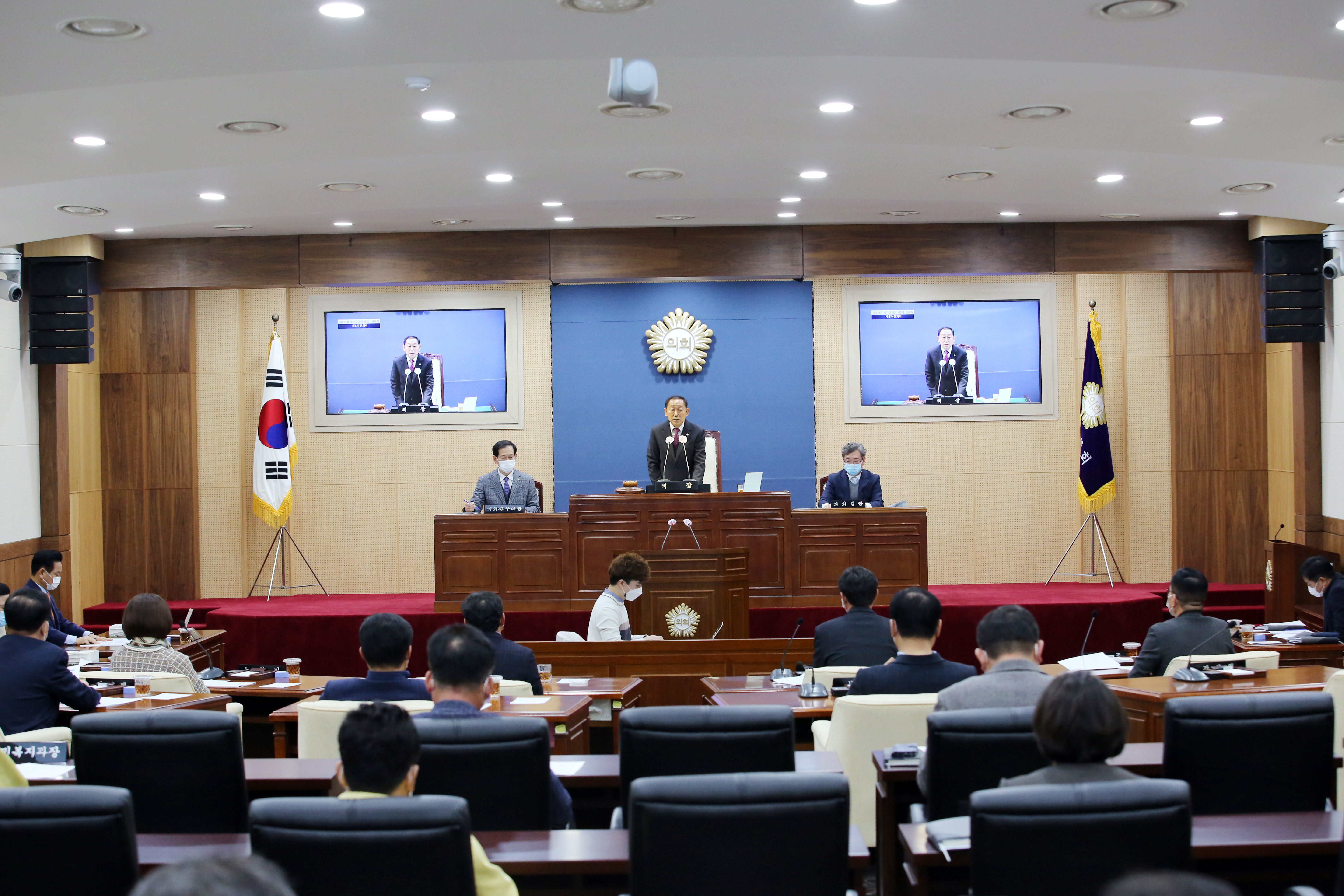 ��279ȸ ���ϱ���ȸ ��2�� ����ȸ ��4�� ��ȸ��(5�� �߾�)